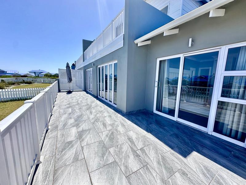 To Let 4 Bedroom Property for Rent in Pinnacle Point Golf Estate Western Cape